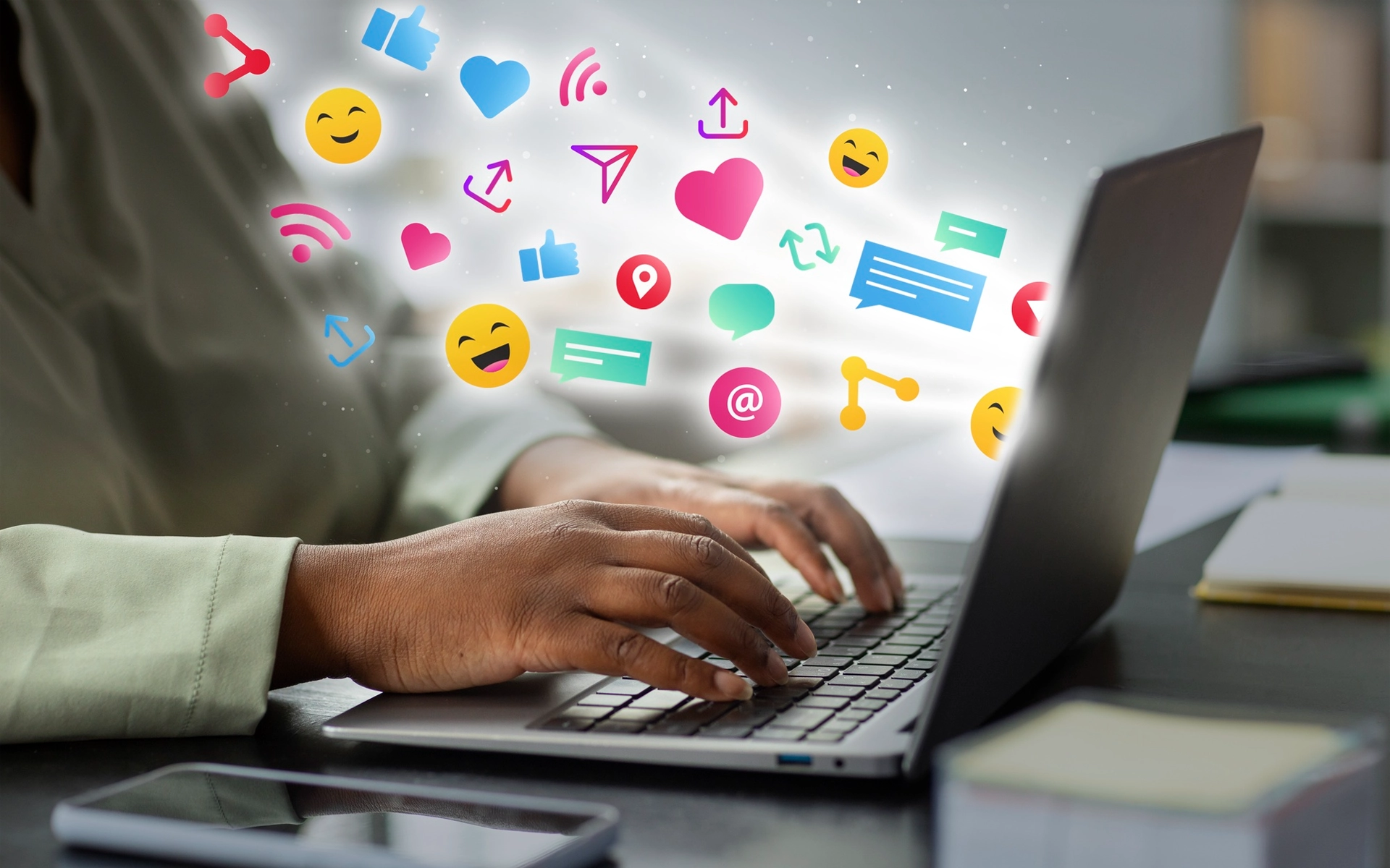 Social Media Advertising Services by Nexlla Creative Agency